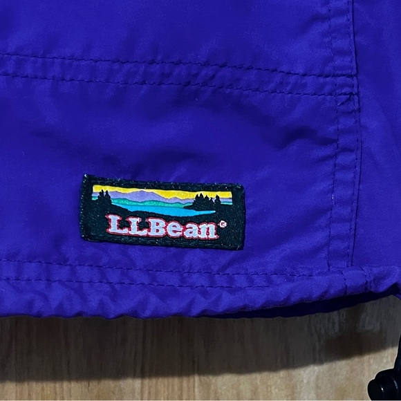 LL Bean Vintage Anorak Jacket Medium Purple Hooded raincoat - Picture 6 of 12